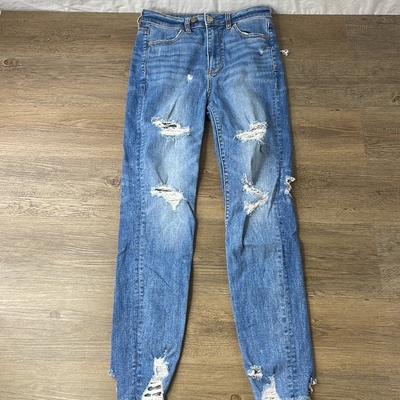 American Eagle Women’s Distressed Highest Rise Jegging, size 4 - Picture 8 of 13